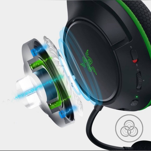 NEW Razer Kaira wireless headset. For XBox series X/S, Xbox One,windows 10PC - Picture 3 of 11